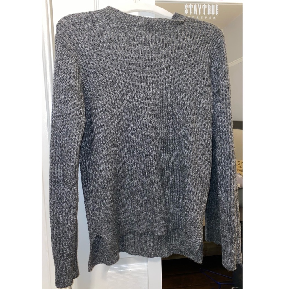 Grey long sleeve